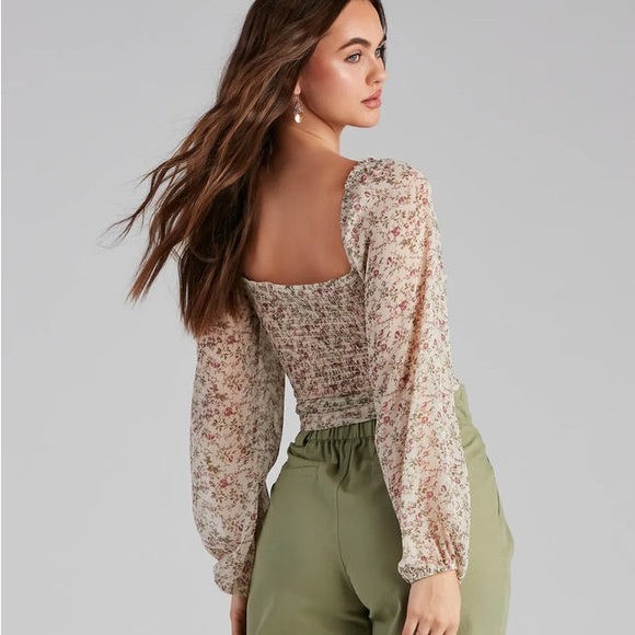 Floral chiffon sweetheart top - Picture 9 of 9
